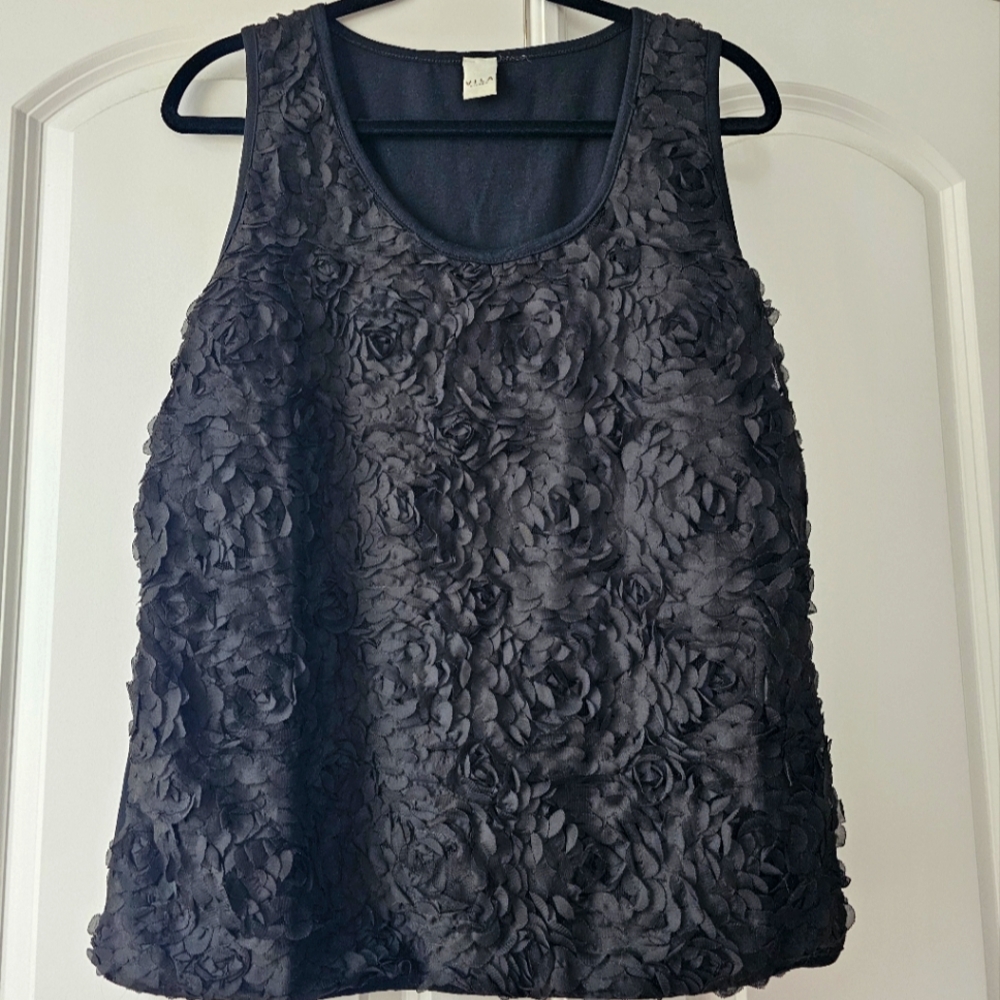 Elegant Black Floral Textured Women's Top With STRETCH